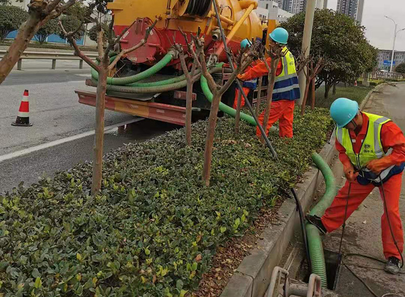 灵武市政管道清淤